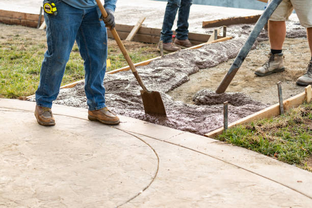 Best Concrete Sidewalk Installation  in Mason Neck, VA